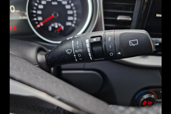 Kia Ceed Sportswagon 1.5 T-GDi DynamicLine | Camera | Clima | LED | Licht- en Regensensor |