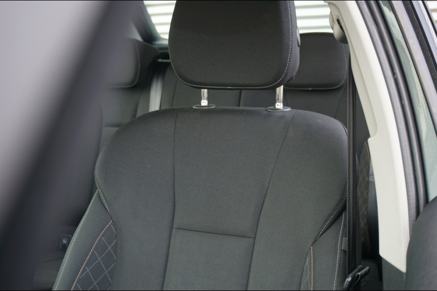 Škoda Kamiq 110 PK Ambition AUTOMAAT | AIRCO | PDC | NAVI BY APP