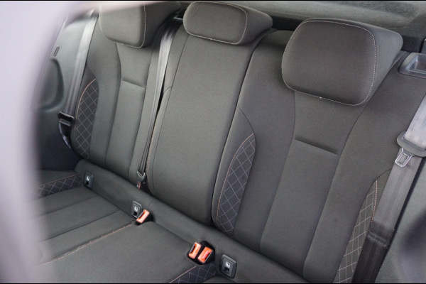 Škoda Kamiq 110 PK Ambition AUTOMAAT | AIRCO | PDC | NAVI BY APP