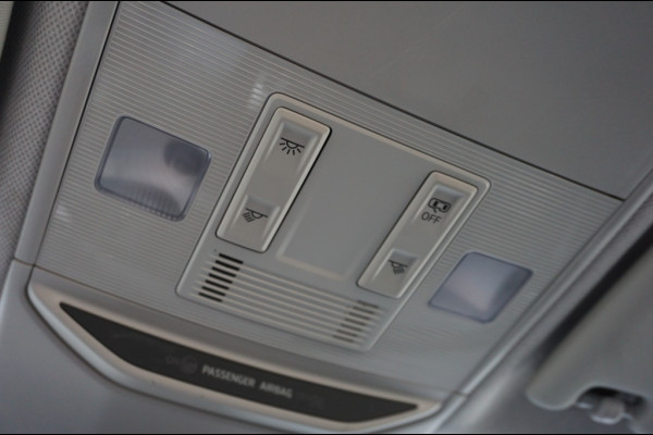 Škoda Kamiq 110 PK Ambition AUTOMAAT | AIRCO | PDC | NAVI BY APP