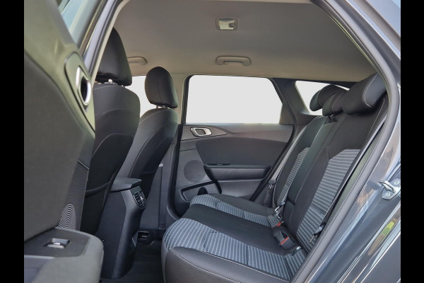 Kia Ceed Sportswagon 1.5 T-GDi DynamicLine | Camera | Clima | LED | Licht- en Regensensor |