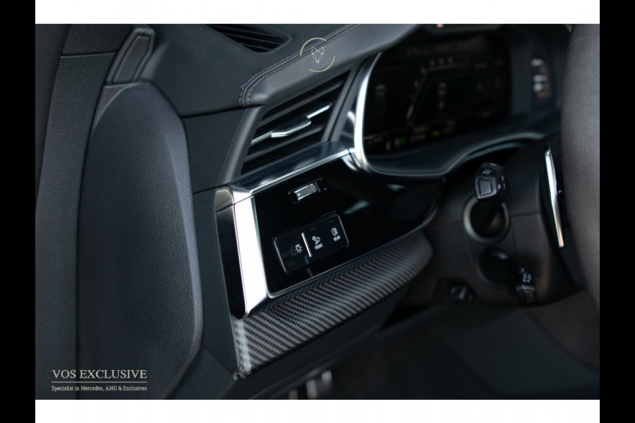 Audi Q8 4.0 TFSI RS Q8 Quattro 23'' Vossen|Ceramic|Carbon|Aeropakket|B&O 3D|RS Dynamic|4-wielsturing|ACC|HUD|Keyless|Trekhaak|Softclose