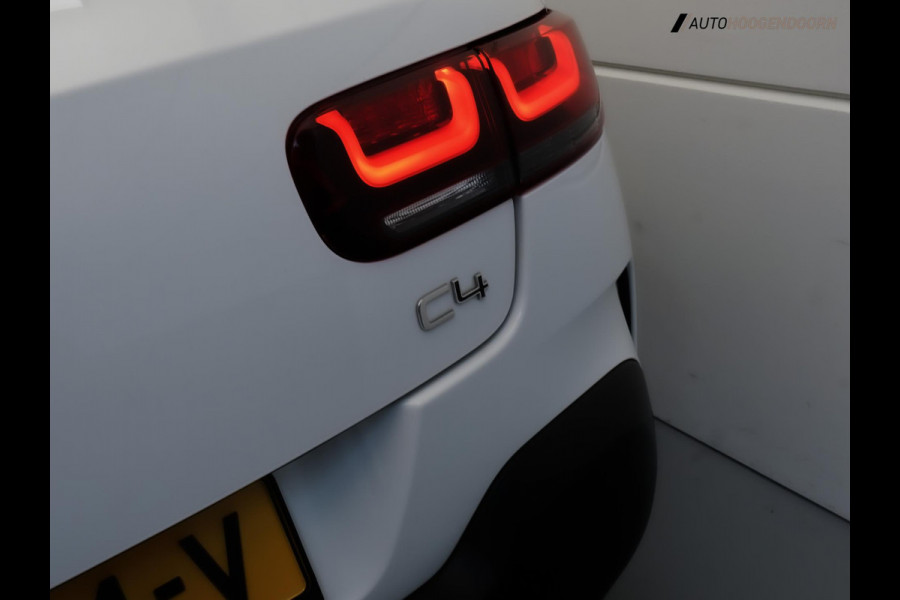 Citroën C4 Cactus 1.2 PureTech Business Luxe (APPLE CARPLAY,LANE ASSIST,PARKEERSENSOREN,CRUISE,NAVIGATIE,LM-VELGEN,TOPCONDITIE)