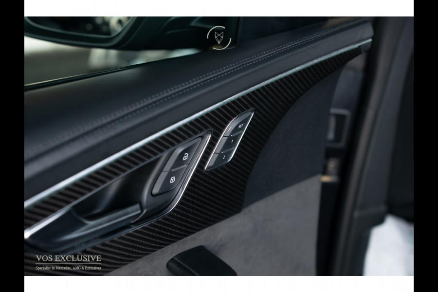 Audi RSQ8 4.0 TFSI Quattro 23'' Vossen|Ceramic|Carbon|Aeropakket|B&O 3D|RS Dynamic|4-wielsturing|ACC|HUD|Keyless|Trekhaak|Softclose