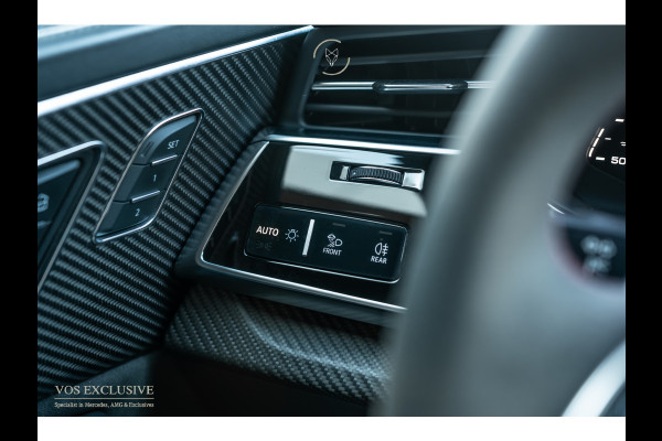 Audi RSQ8 4.0 TFSI Quattro 23'' Vossen|Ceramic|Carbon|Aeropakket|B&O 3D|RS Dynamic|4-wielsturing|ACC|HUD|Keyless|Trekhaak|Softclose