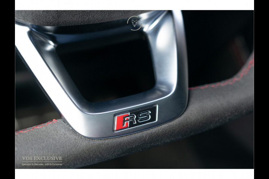 Audi RSQ8 4.0 TFSI Quattro 23'' Vossen|Ceramic|Carbon|Aeropakket|B&O 3D|RS Dynamic|4-wielsturing|ACC|HUD|Keyless|Trekhaak|Softclose