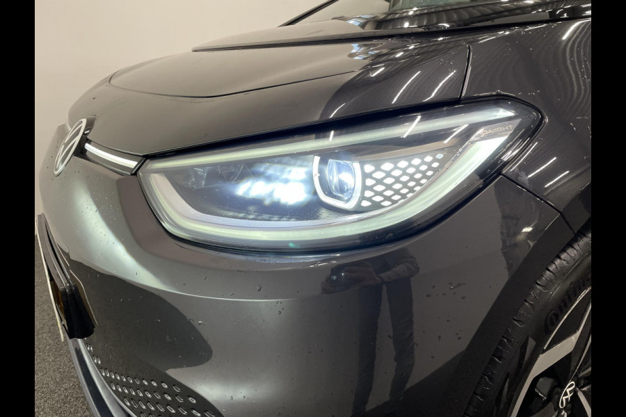 Volkswagen ID.3 First Plus 58 kWh Navigatie Apple Carplay/Android Auto Camera Parkeersensoren Adaptive Cruise Control Full LED Matrix Stoel- en stuurverwarming Lichtmetalen velgen Climate Control