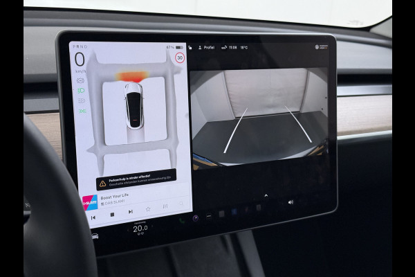 Tesla Model Y RWD SOH 95% Warmtepomp LFP-Accu Leder Lmv Camera's Panoramadak Adap.Cruise Navi Ecc Autopilot Stoel+Stuur+Achterbank Verwarming Elek.Achterklep Dodehoek detector Draadloze telefoonlader 1e Eigenaar Origineel Nederlandse Auto Fabrieksgarantie op Motor en Accu tot 08-03-2032/160.000km