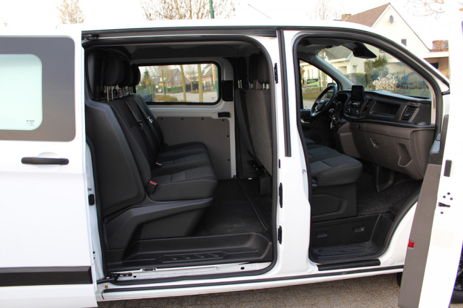 Ford Transit Custom 320 2.0 TDCI 130PK Euro6 L2H1 Trend DC Dubbele Cabine 6-persoons