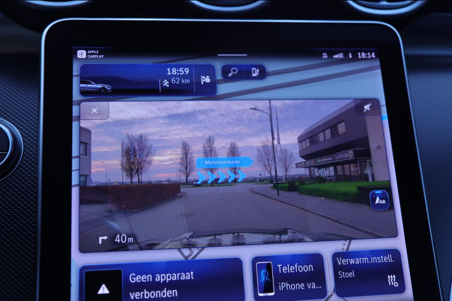 Mercedes-Benz C-Klasse 300 E AMG Line / PANO/HUD/CARPLAY/SFEERVERLICHTING/BOMVOL