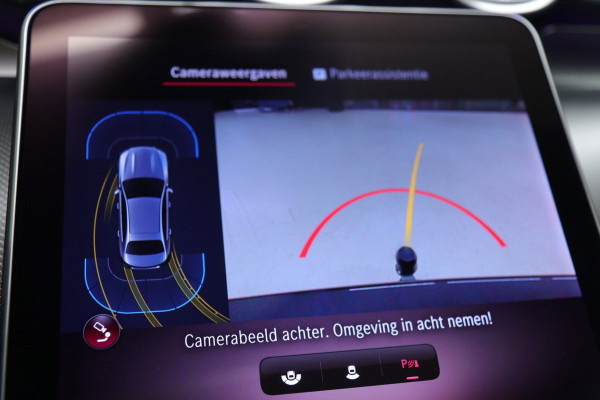 Mercedes-Benz C-Klasse 300 E AMG Line / PANO/HUD/CARPLAY/SFEERVERLICHTING/BOMVOL