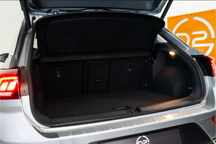 Volkswagen T-Roc 1.5 TSI Style 150PK Facelift | Pano | LED | Stoel&Stuur verw. | Carplay | Camera | 12 MND Garantie