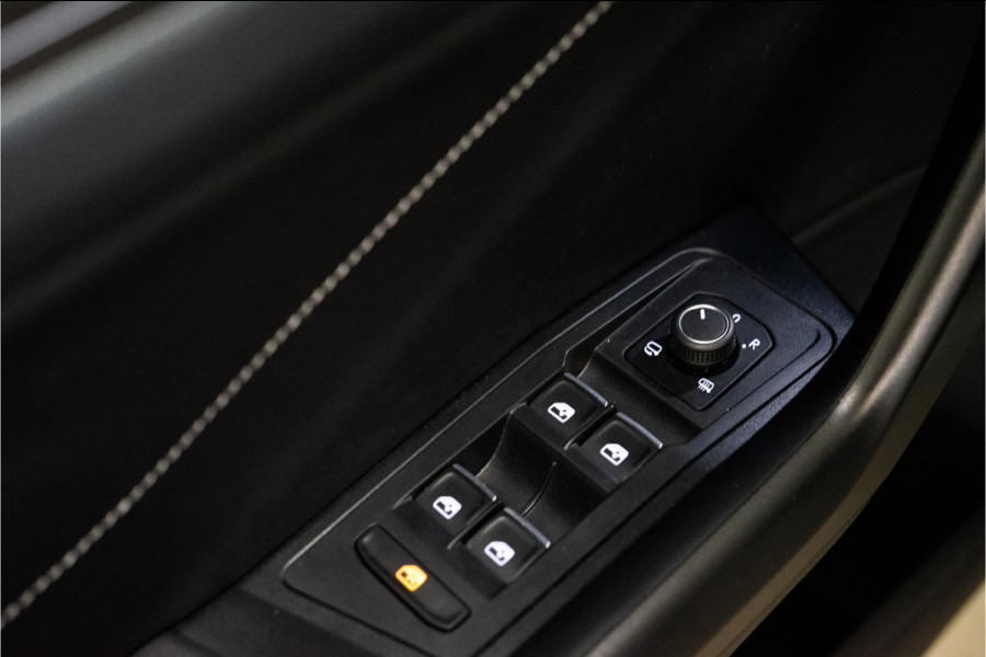 Volkswagen T-Roc 1.5 TSI Style 150PK Facelift | Pano | LED | Stoel&Stuur verw. | Carplay | Camera | 12 MND Garantie