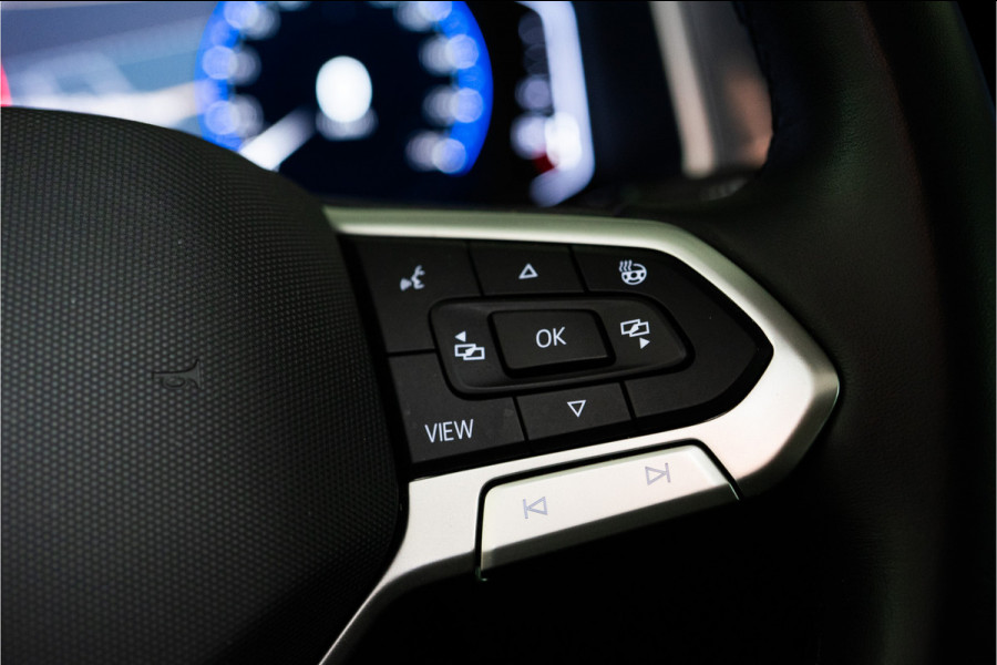 Volkswagen T-Roc 1.5 TSI Style 150PK Facelift | Pano | LED | Stoel&Stuur verw. | Carplay | Camera | 12 MND Garantie