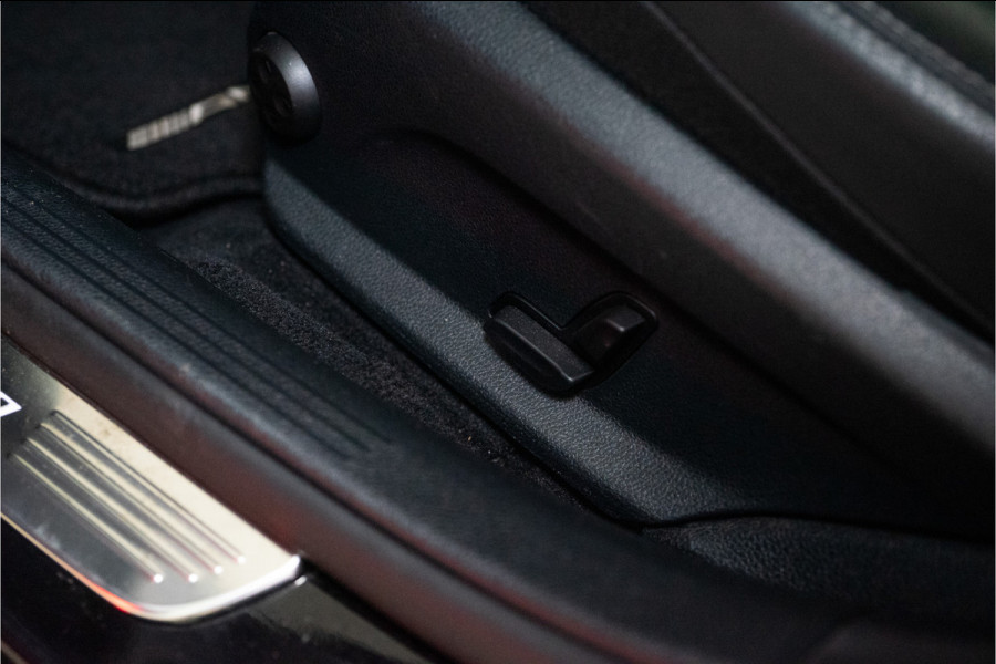 Mercedes-Benz C-Klasse 300 AMG 245PK | Pano | Sfeer | LED | Stoelverw. | Garantie