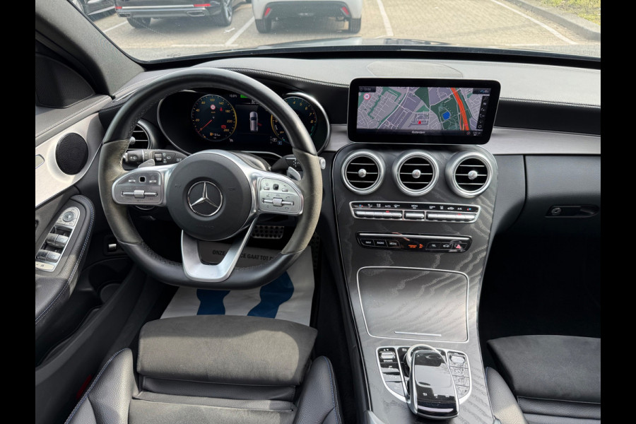 Mercedes-Benz C-Klasse Estate 300 e AMG 360º/LEER/NAVI/PANO