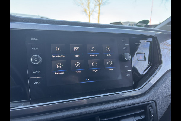Volkswagen Polo 1.0 TSI R-Line Business | Led Lampen | Stoelverwarming | Adaptieve Cruise | Parkeersensoren