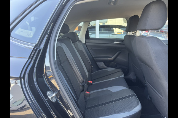Volkswagen Polo 1.0 TSI R-Line Business | Led Lampen | Stoelverwarming | Adaptieve Cruise | Parkeersensoren
