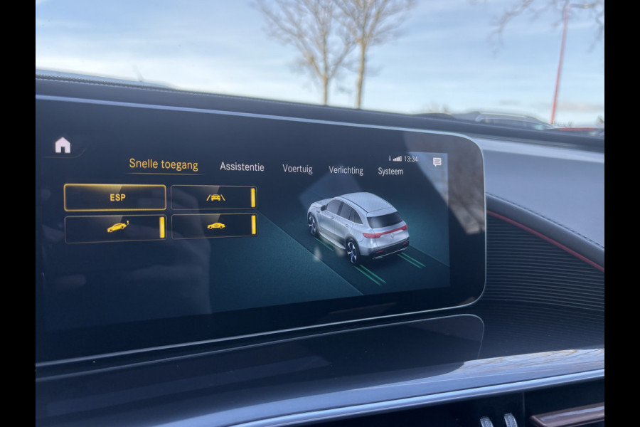 Mercedes-Benz EQC 400 4MATIC Premium 80 kWh | Schuifdak | Burmeister | Sfeerverlichting | AMG Styling