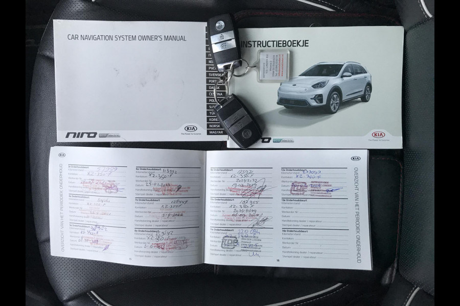 Kia e-Niro ExecutiveLine 64 kWh 100% SOH Trekhaak Dealer OH