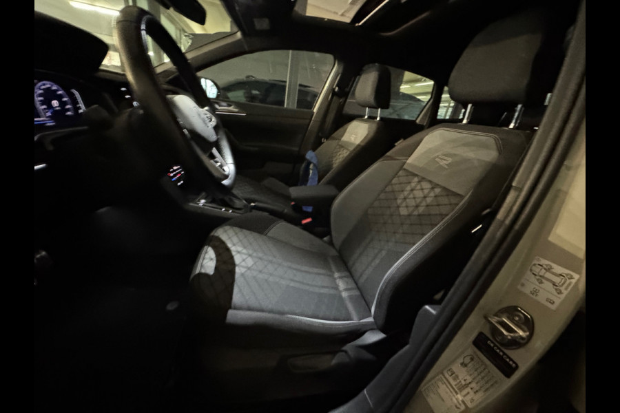 Volkswagen Taigo 1.5 TSI R-Line Business Pano|Keyl|Sfeer|VOL