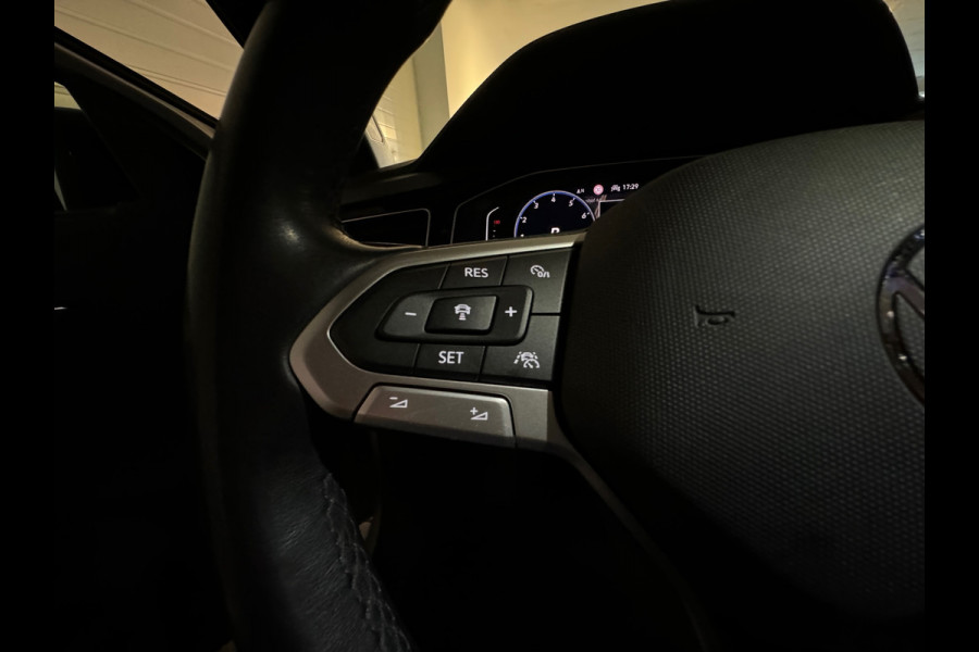 Volkswagen Taigo 1.5 TSI R-Line Business Pano|Keyl|Sfeer|VOL