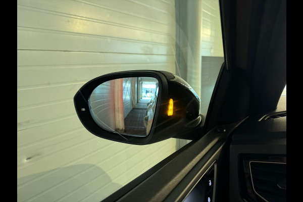 Volkswagen Taigo 1.5 TSI R-Line Business Pano|Keyl|Sfeer|VOL