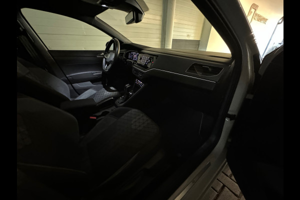 Volkswagen Taigo 1.5 TSI R-Line Business Pano|Keyl|Sfeer|VOL