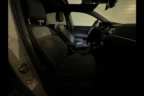 Volkswagen Taigo 1.5 TSI R-Line Business Pano|Keyl|Sfeer|VOL