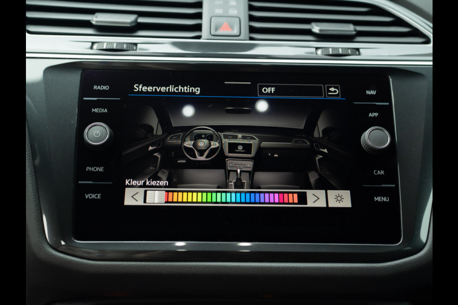 Volkswagen Tiguan 1.5 TSI R-Line Business+ | Trekhaak wegkl. | Head Up | Side Assist | IQ Light | Elk. A-klep | Prijs Rijklaar!!