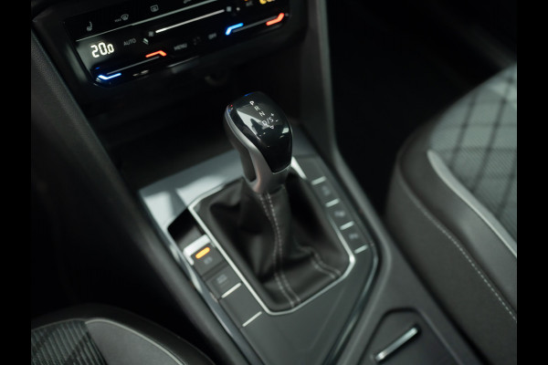 Volkswagen Tiguan 1.5 TSI R-Line Business+ | Trekhaak wegkl. | Head Up | Side Assist | IQ Light | Elk. A-klep | Prijs Rijklaar!!