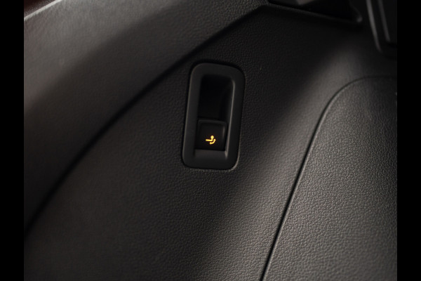 Volkswagen Tiguan 1.4 TSI eHybrid R-Line Business+ | Panodak | 360 Camera | Trekhaak wegkl. | Head Up | Prijs Rijklaar!!