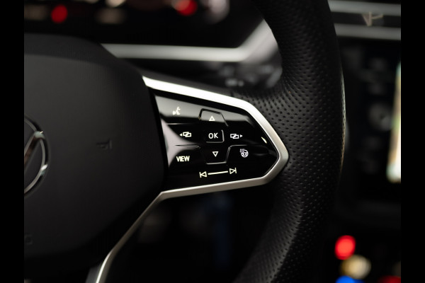 Volkswagen Tiguan 1.4 TSI eHybrid R-Line Business+ | Panodak | 360 Camera | Trekhaak wegkl. | Head Up | Prijs Rijklaar!!