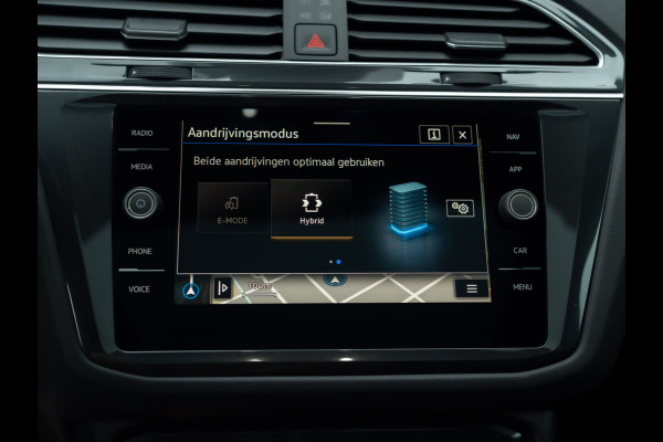 Volkswagen Tiguan 1.4 TSI eHybrid R-Line Business+ | Panodak | 360 Camera | Trekhaak wegkl. | Head Up | Prijs Rijklaar!!