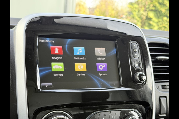 Renault Trafic 1.6 dCi 126 PK / L1H1 / 1e EIG. MOOIE BUS / ECC AIRCO / CRUISE / TREKHAAK / NAVI / CAMERA