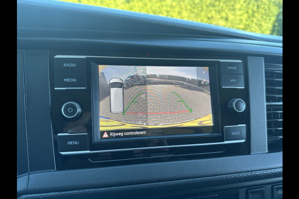 Volkswagen Transporter 2.0 TDI / L1H1 / 1e EIG. / CAMERA / CRUISE / AIRCO / ACHTERKLEP / APPLE CARPLAY / ANDROID AUTO