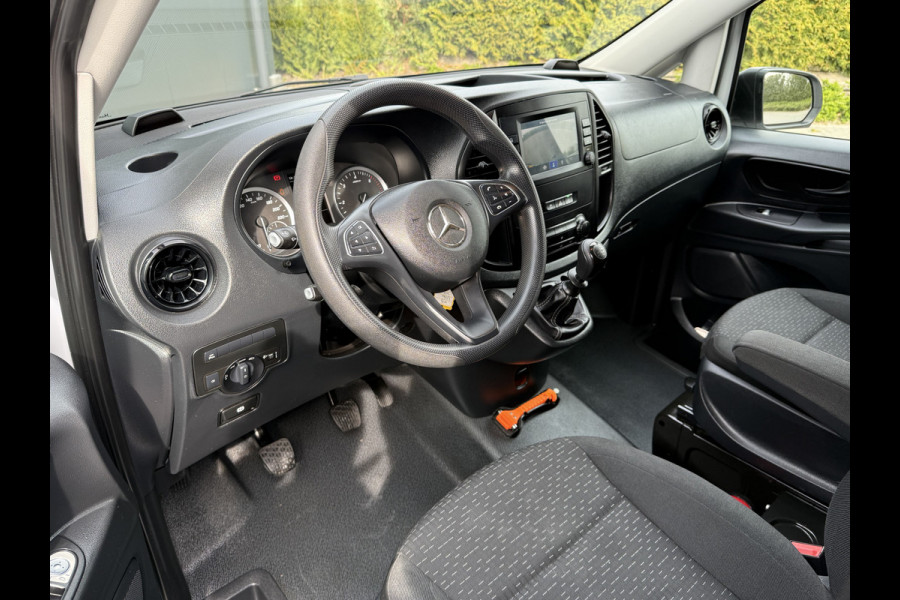 Mercedes-Benz Vito 116 CDI 164 PK / L2H1 / 1e EIG. / TREKHAAK / ALUCA INRICHTING / AIRCO / CRUISE / CAMERA / NAVI