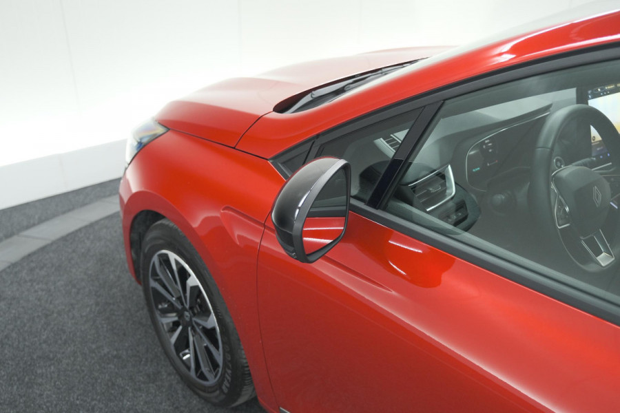 Renault Clio 1.0 TCe 90 GPF techno | 360 Camera | Adaptieve Cruise Control | 9.3 Inch Groot Scherm