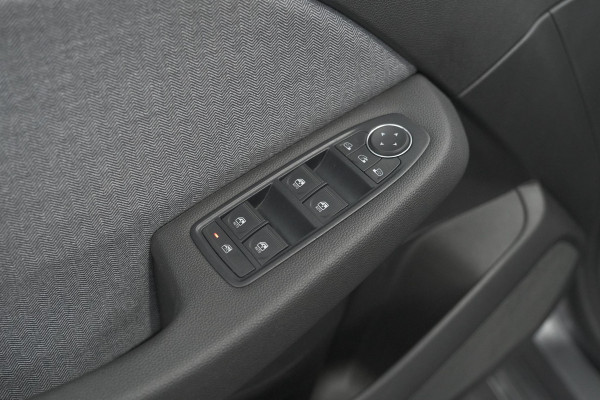 Renault Clio TCe 90 GPF techno | 360 Camera | Adaptieve Cruise Control | 9.3 Inch Groot Scherm