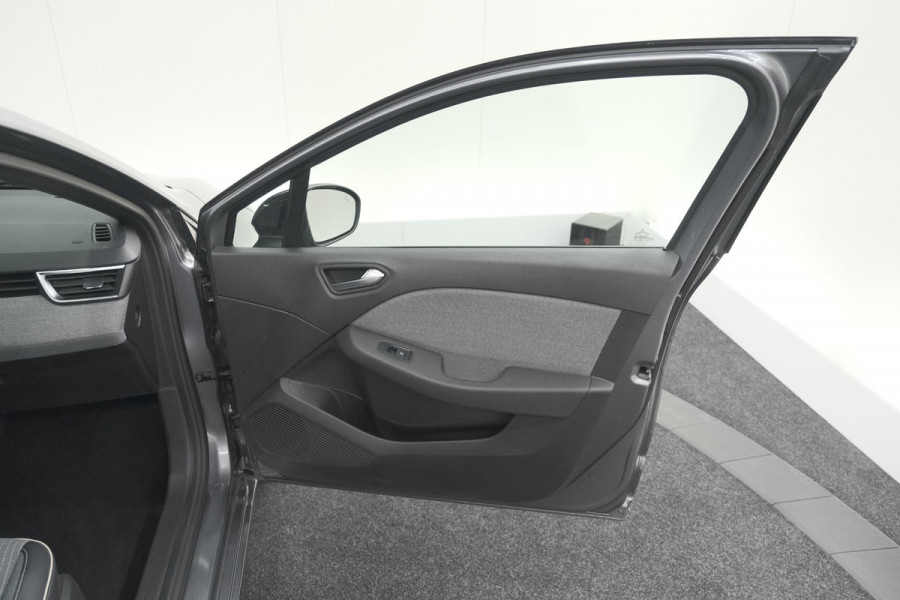 Renault Clio TCe 90 GPF techno | 360 Camera | Adaptieve Cruise Control | 9.3 Inch Groot Scherm