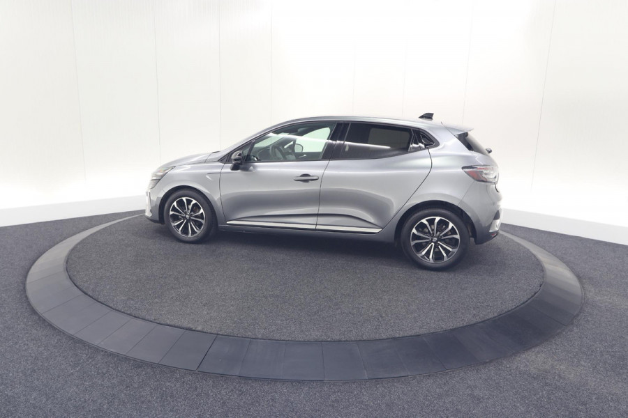 Renault Clio TCe 90 GPF techno | 360 Camera | Adaptieve Cruise Control | 9.3 Inch Groot Scherm