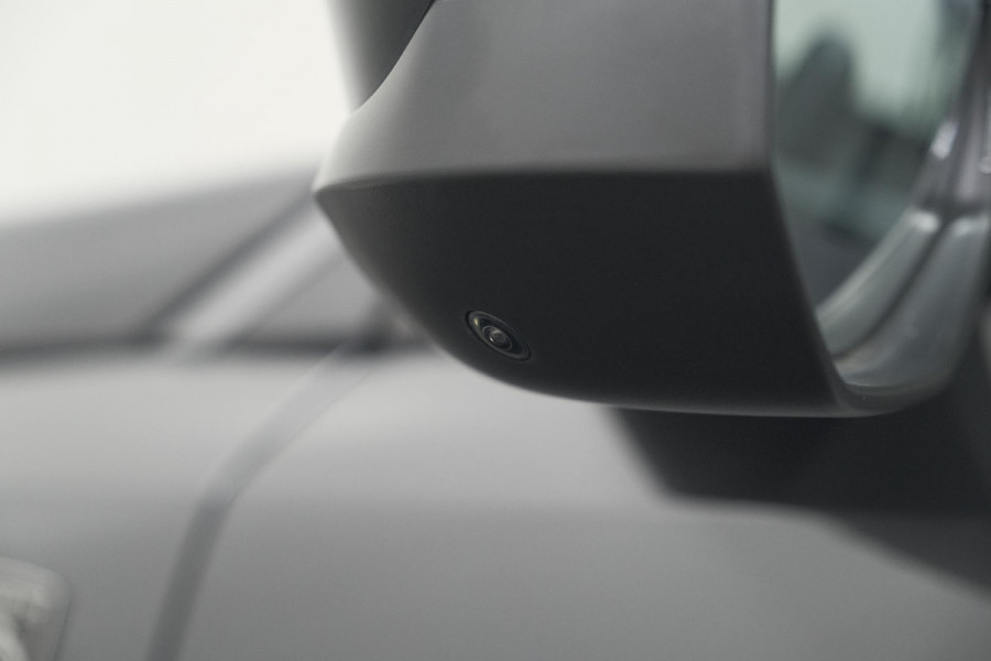 Peugeot 3008 1.2 Hybrid 136 GT | Panoramdak | 360 Camera | Stoelverwarming | Elektrische Kofferklep | Allseason Banden