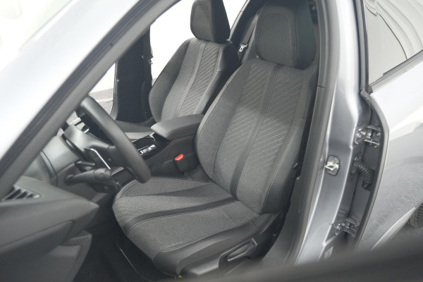 Peugeot 2008 Hybrid 136 e-DCS6 Allure | 360 Camera | Adaptieve Cruise Control | Dodehoekdetectie | Navigatie