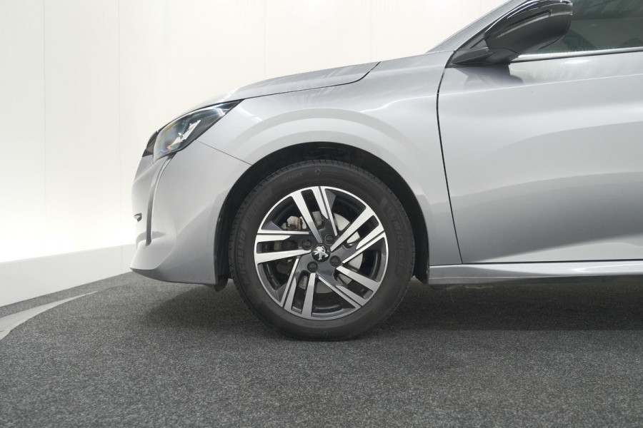 Peugeot 208 PureTech 100 Allure Pack | Camera | Apple Carplay | Parkeersensoren | Navigatie