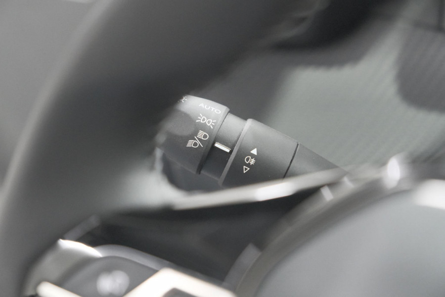 Peugeot 208 PureTech 100 Allure Pack | Camera | Apple Carplay | Parkeersensoren | Navigatie