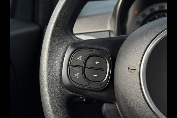 Fiat 500 1.0 Hybrid Rockstar | Carplay/Android, Climate, PDC, Cruise, Licht- en Regensensor |