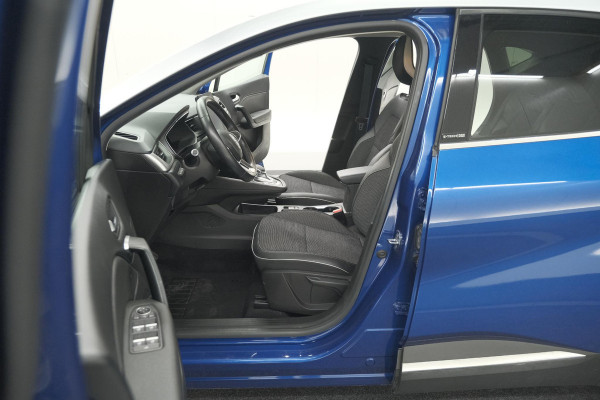Renault Captur 1.6 E-Tech Plug-in Hybrid 160 Intens | Camera | 9.3 Inch Groot Scherm | Apple Carplay | Parkeersensoren
