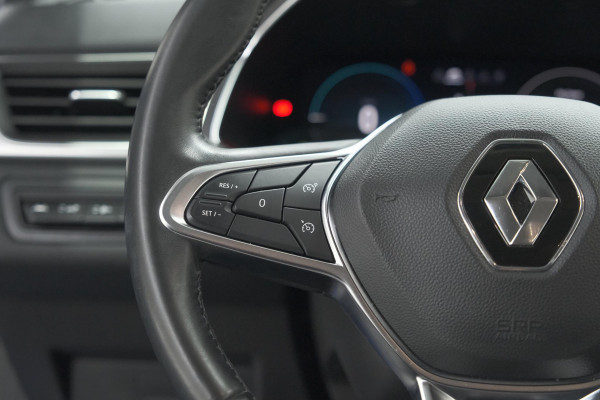 Renault Captur 1.6 E-Tech Plug-in Hybrid 160 Intens | Camera | 9.3 Inch Groot Scherm | Apple Carplay | Parkeersensoren