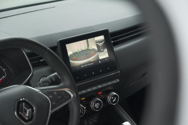 Renault Clio TCe 130 EDC Intens | 360 Camera | Apple Carplay | Parkeersensoren | Climate Control