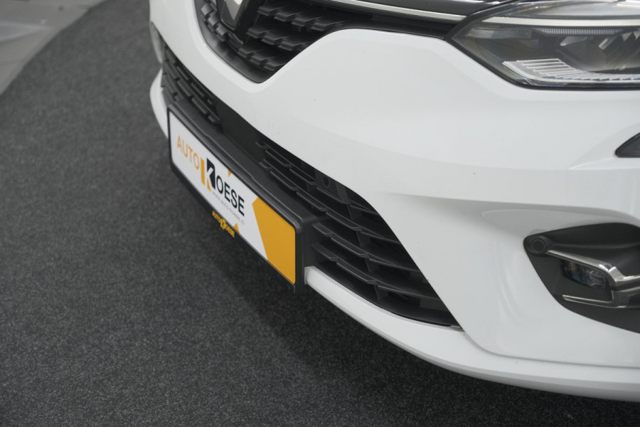 Renault Clio TCe 130 EDC Intens | 360 Camera | Apple Carplay | Parkeersensoren | Climate Control